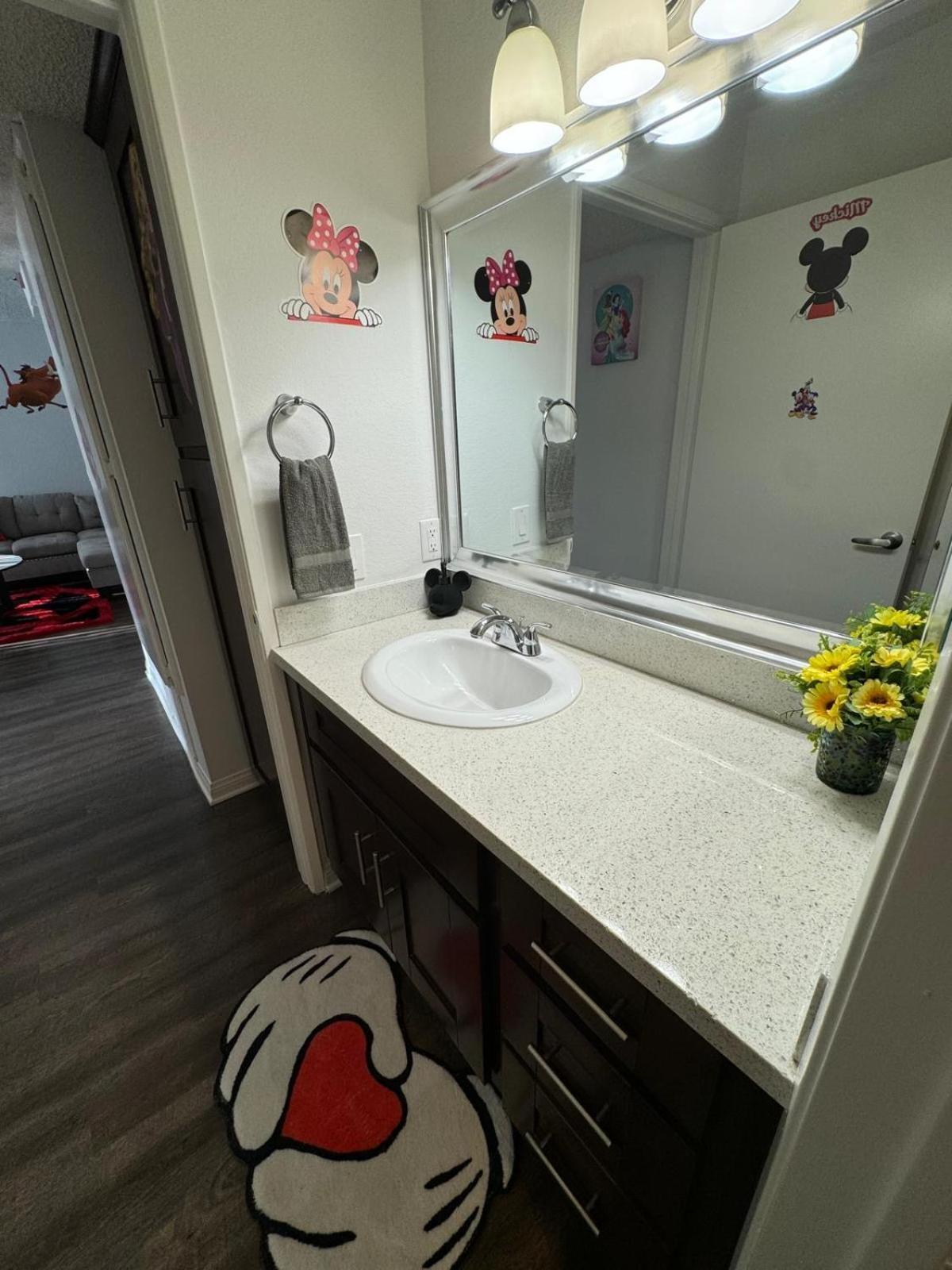 Mario, Harry Potter, Disney & Not Themed Loft Universal Studios 10Min Loft Apartment Los Angeles Exterior photo